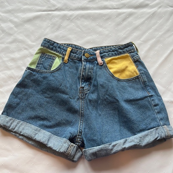 Princess Polly Briella Colourblock Shorts - Picture 1 of 5